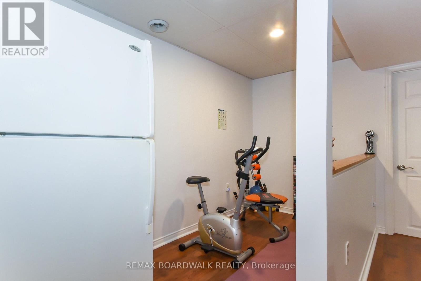 67 - 406 Valade Crescent, Ottawa, Ontario  K4A 2W2 - Photo 32 - X12803736