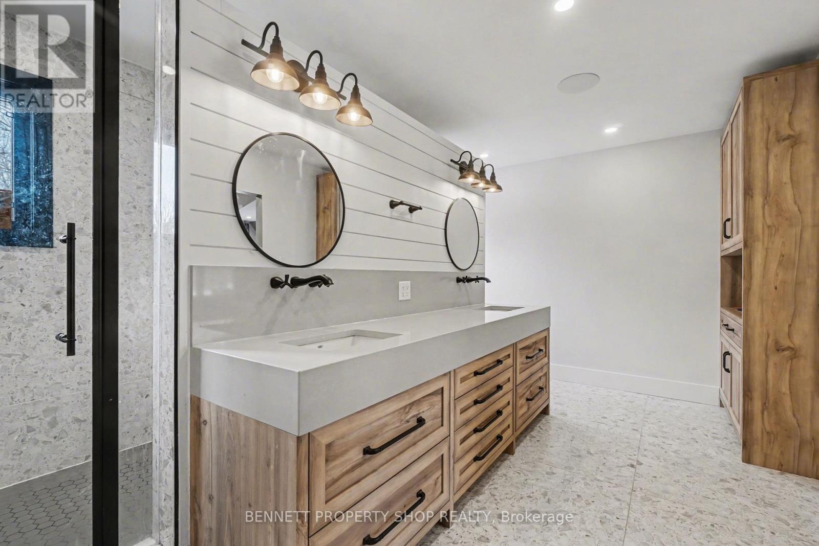 645 Canary Street, Ottawa, Ontario  K4B 1H3 - Photo 24 - X12803822