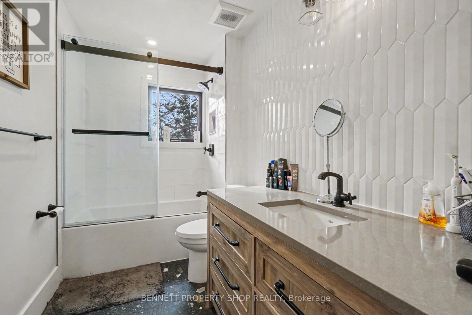 645 Canary Street, Ottawa, Ontario  K4B 1H3 - Photo 27 - X12803822