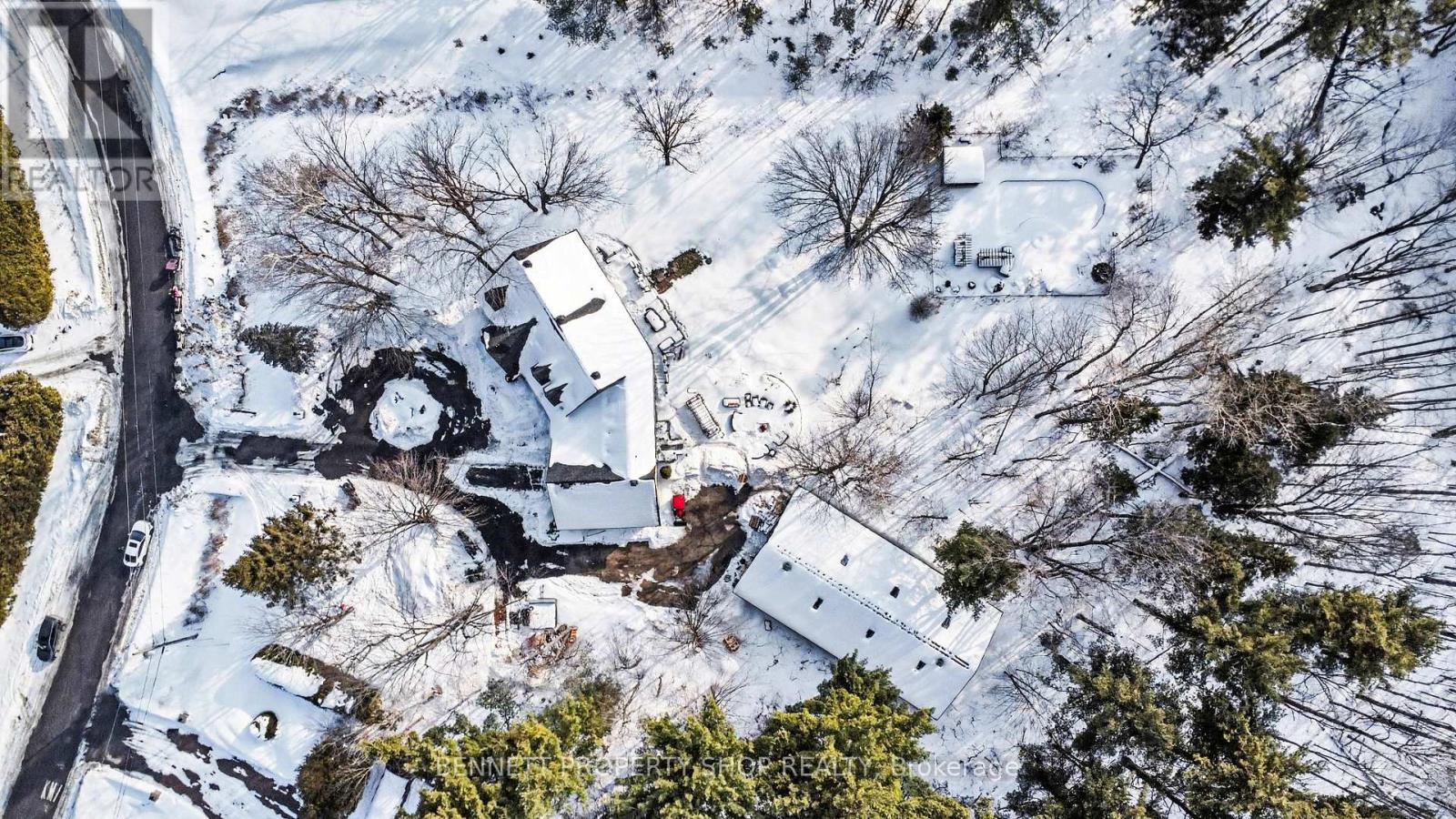 645 Canary Street, Ottawa, Ontario  K4B 1H3 - Photo 3 - X12803822