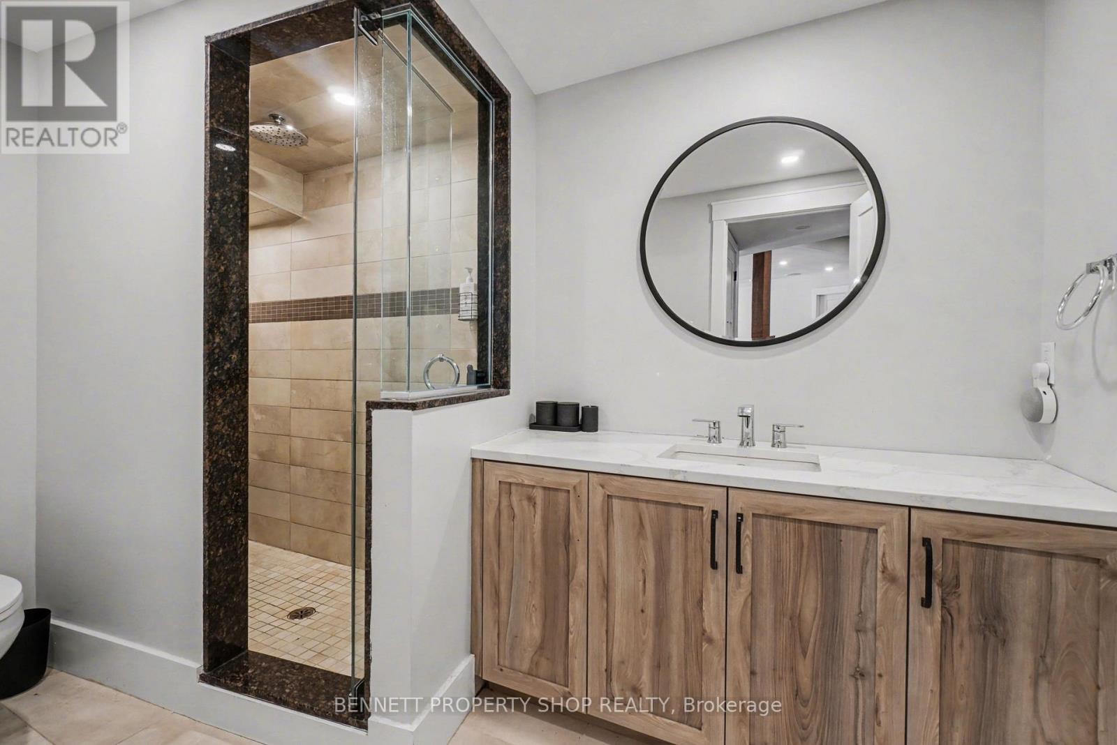 645 Canary Street, Ottawa, Ontario  K4B 1H3 - Photo 33 - X12803822