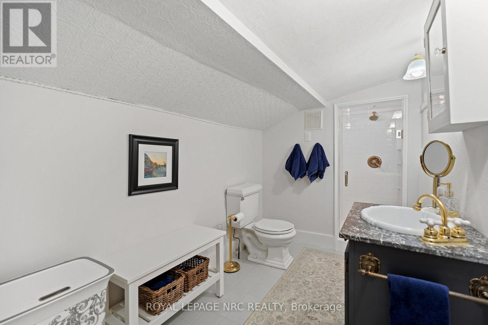 307 Mississagua Street, Niagara-On-The-Lake, Ontario  L0S 1J0 - Photo 11 - X12803724