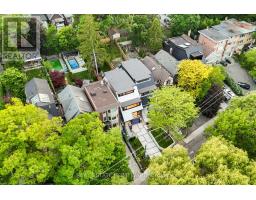 174 KENILWORTH AVENUE, Toronto, Ontario