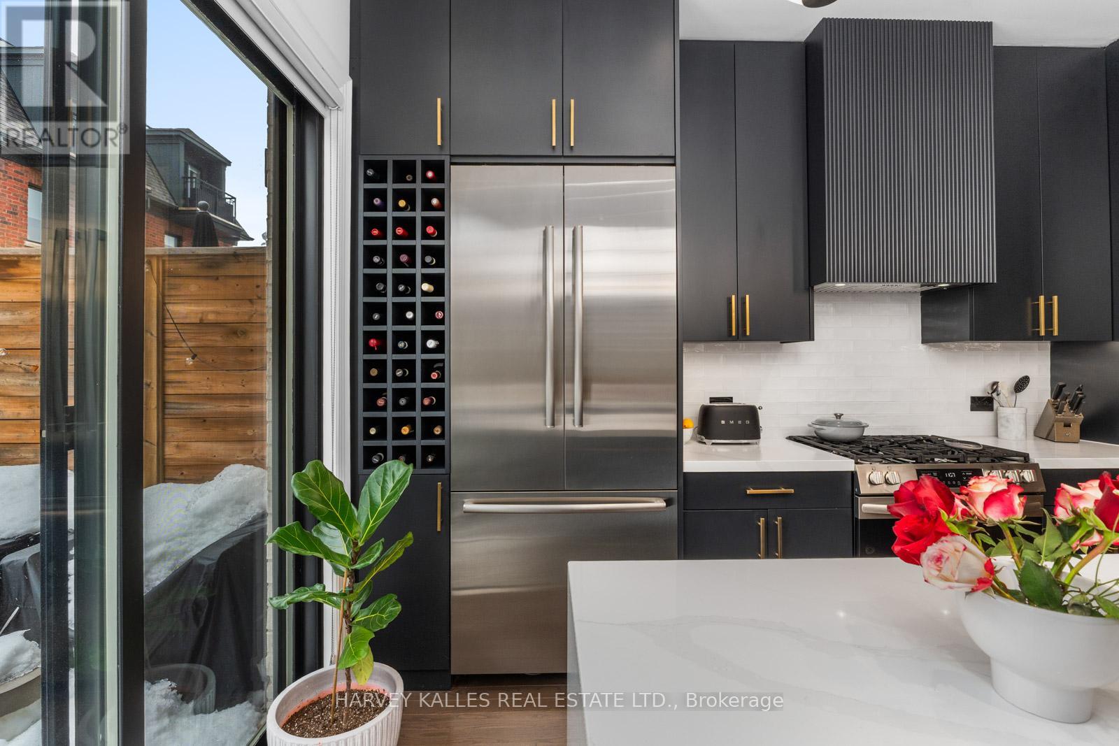 20 - 80 Daisy Avenue, Toronto, Ontario  M8W 0B7 - Photo 13 - W12803182