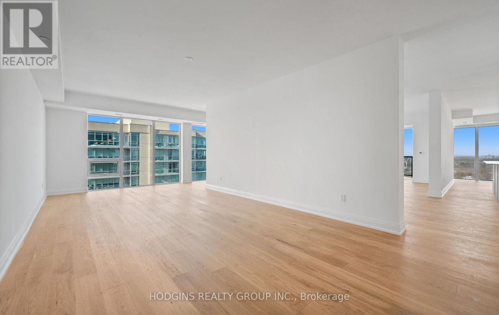 Lph 1801 - 1035 Southdown Road, Mississauga, Ontario L5J 0A3 - Photo 6 - W12769388