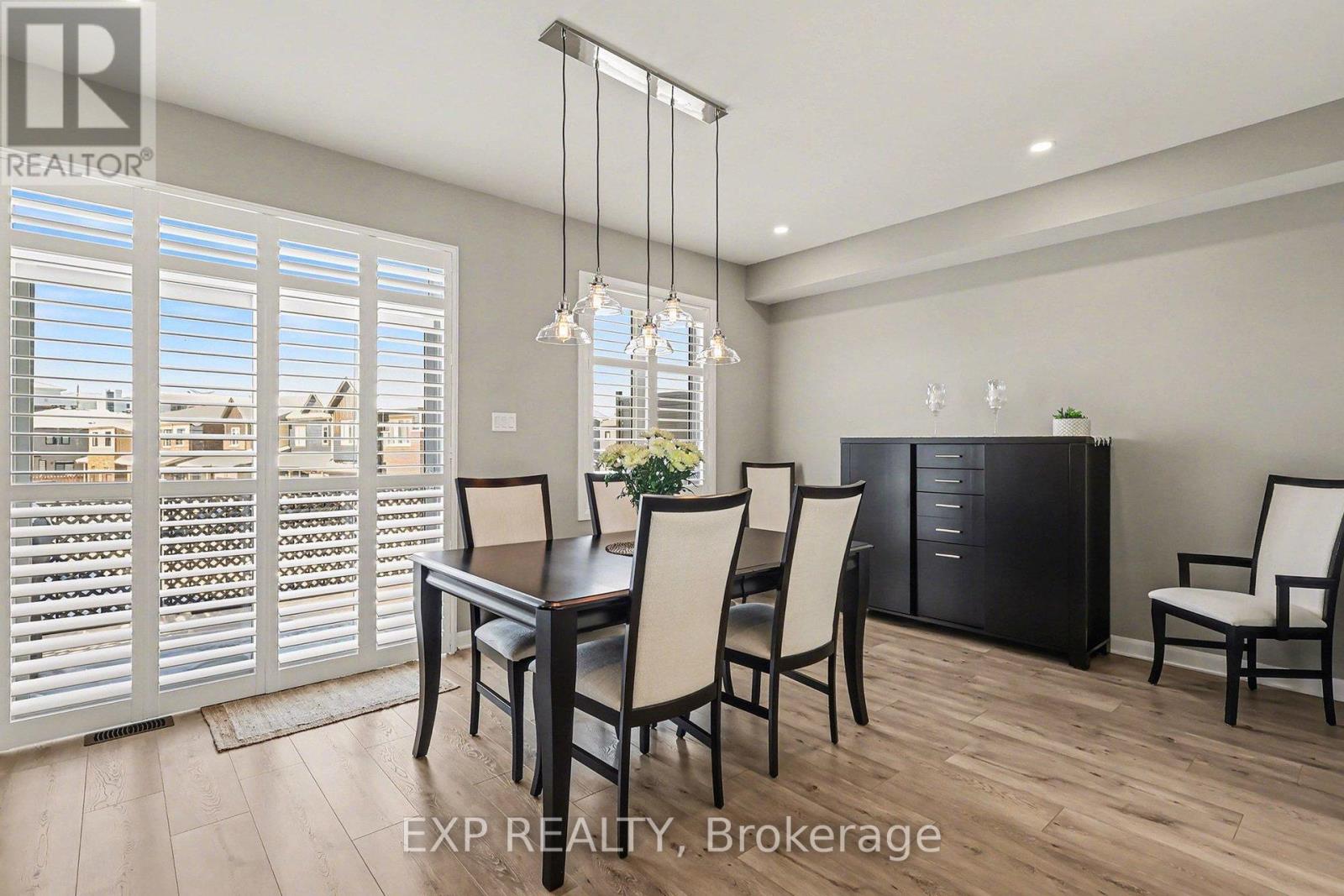 401 Aquaview Drive, Ottawa, Ontario  K4A 5K6 - Photo 12 - X12799372