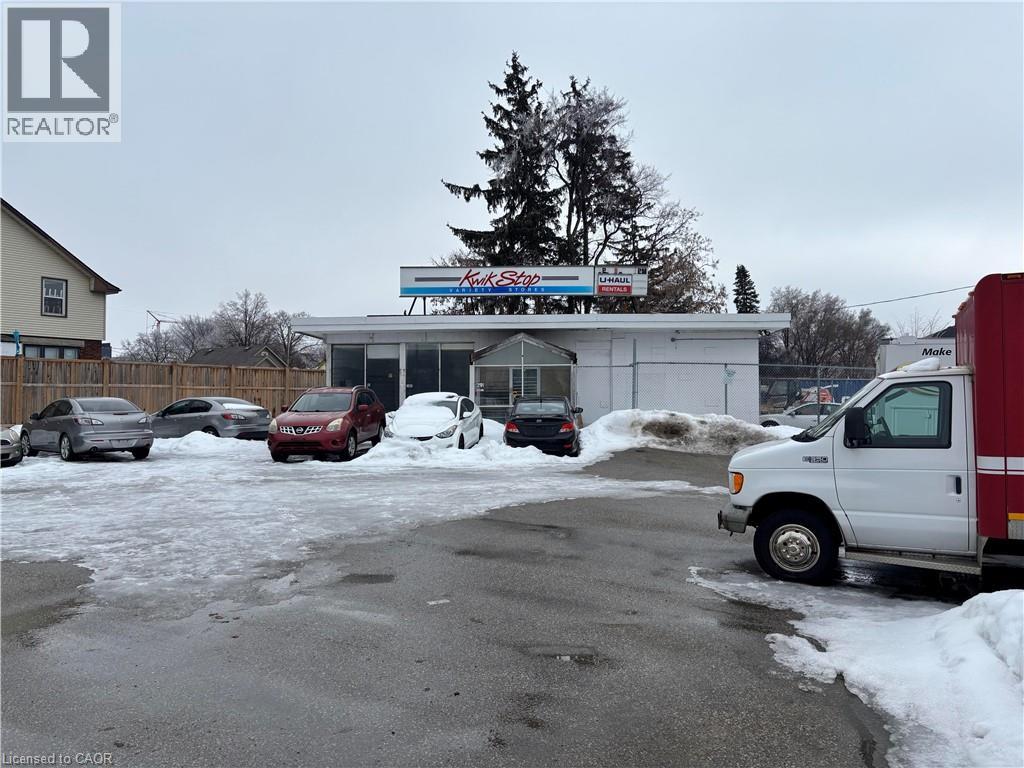 2191 Kingsway Drive, Kitchener, Ontario  N2C 1A2 - Photo 3 - 40806046