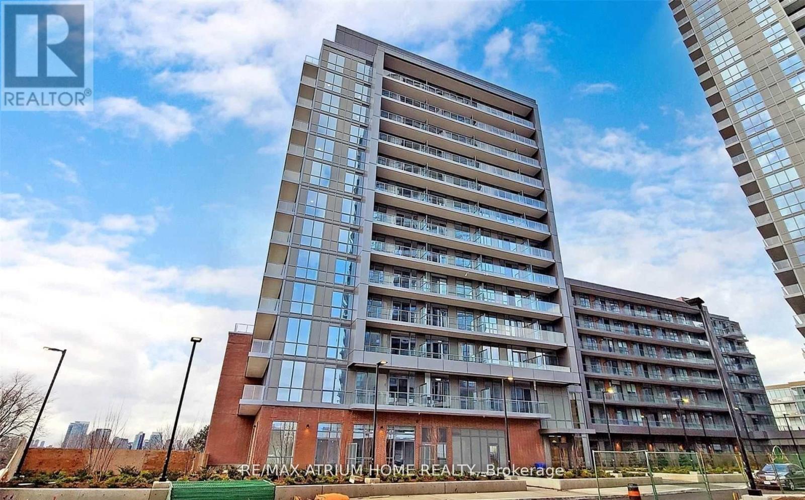 905 - 36 Forest Manor Road, Toronto, Ontario  M2J 1M1 - Photo 2 - C12803754