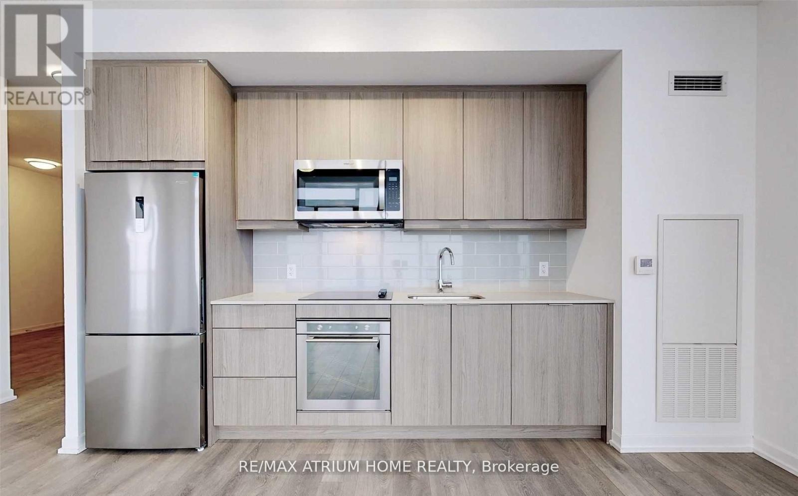 905 - 36 Forest Manor Road, Toronto, Ontario  M2J 1M1 - Photo 7 - C12803754