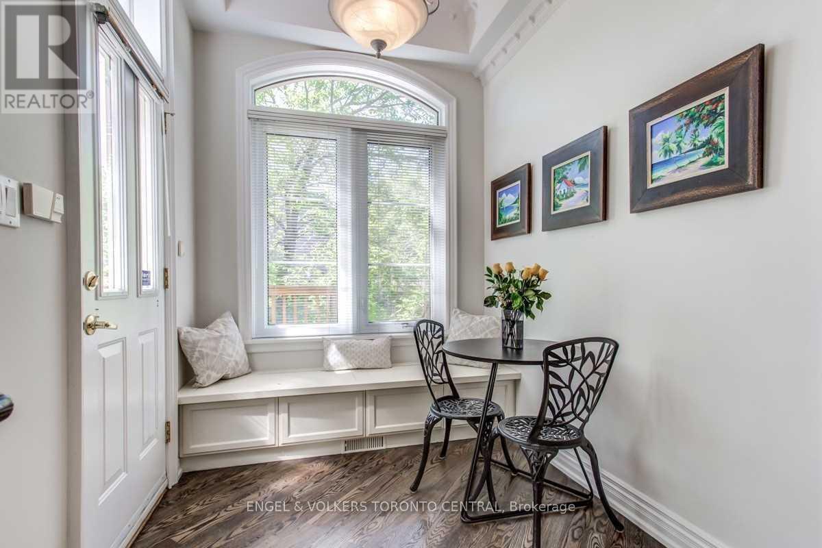 405 Bedford Park Avenue, Toronto, Ontario  M5M 1J9 - Photo 8 - C12803782