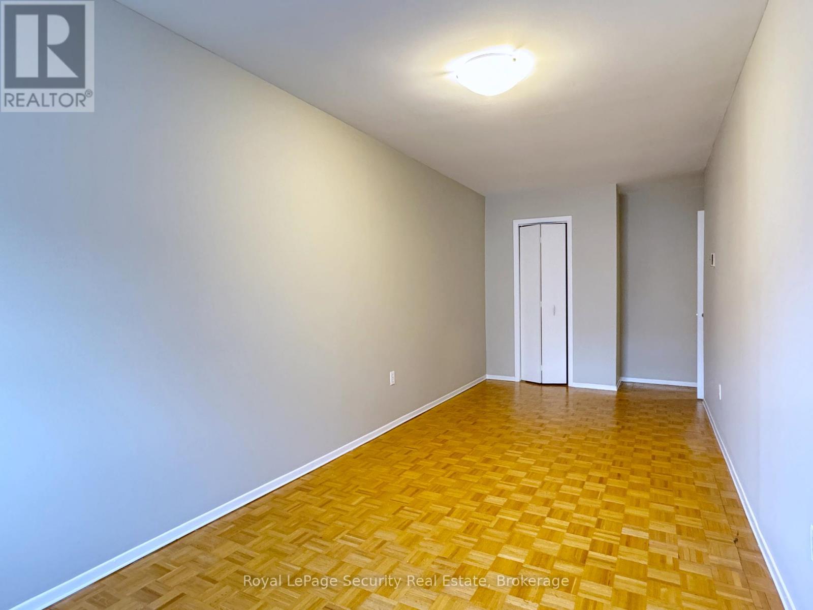 304 - 696 St Clair Avenue W, Toronto, Ontario  M6C 1B1 - Photo 13 - C12803794