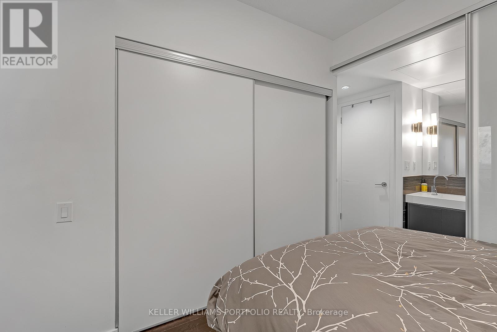 1205 - 70 Distillery Lane, Toronto (Waterfront Communities), Ontario  M5A 0E3 - Photo 10 - C12803810