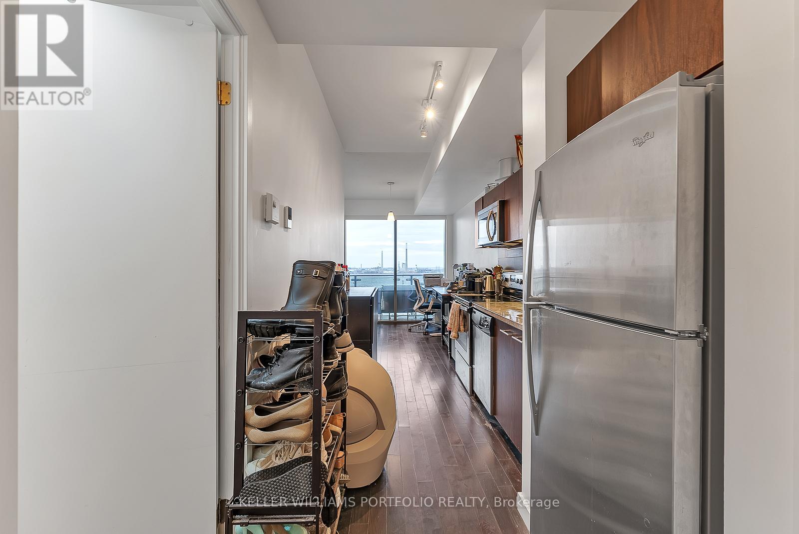 1205 - 70 Distillery Lane, Toronto (Waterfront Communities), Ontario  M5A 0E3 - Photo 2 - C12803810