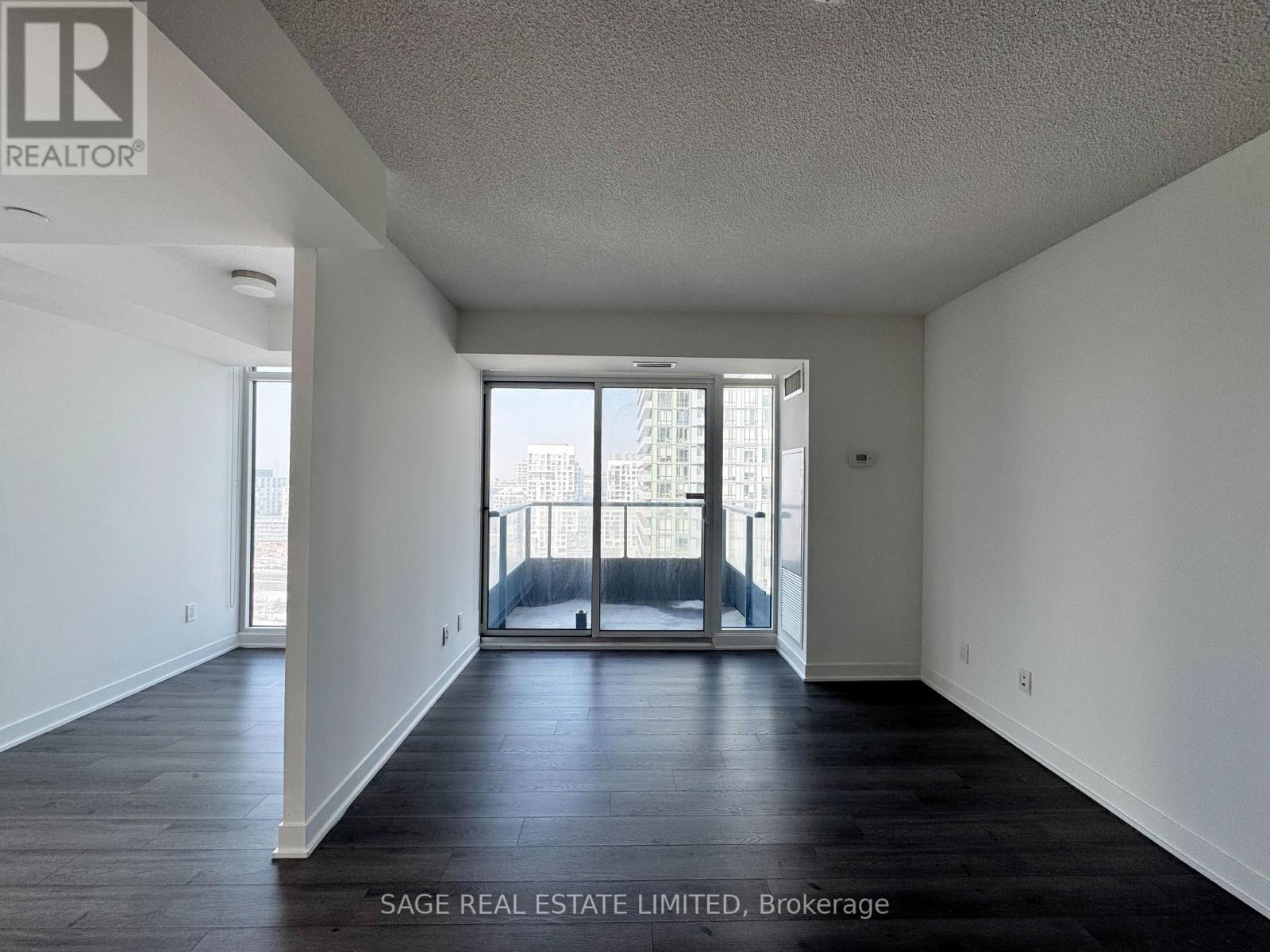 70 Queens Wharf Road, Toronto, Ontario  M5V 0J2 - Photo 6 - C12803826