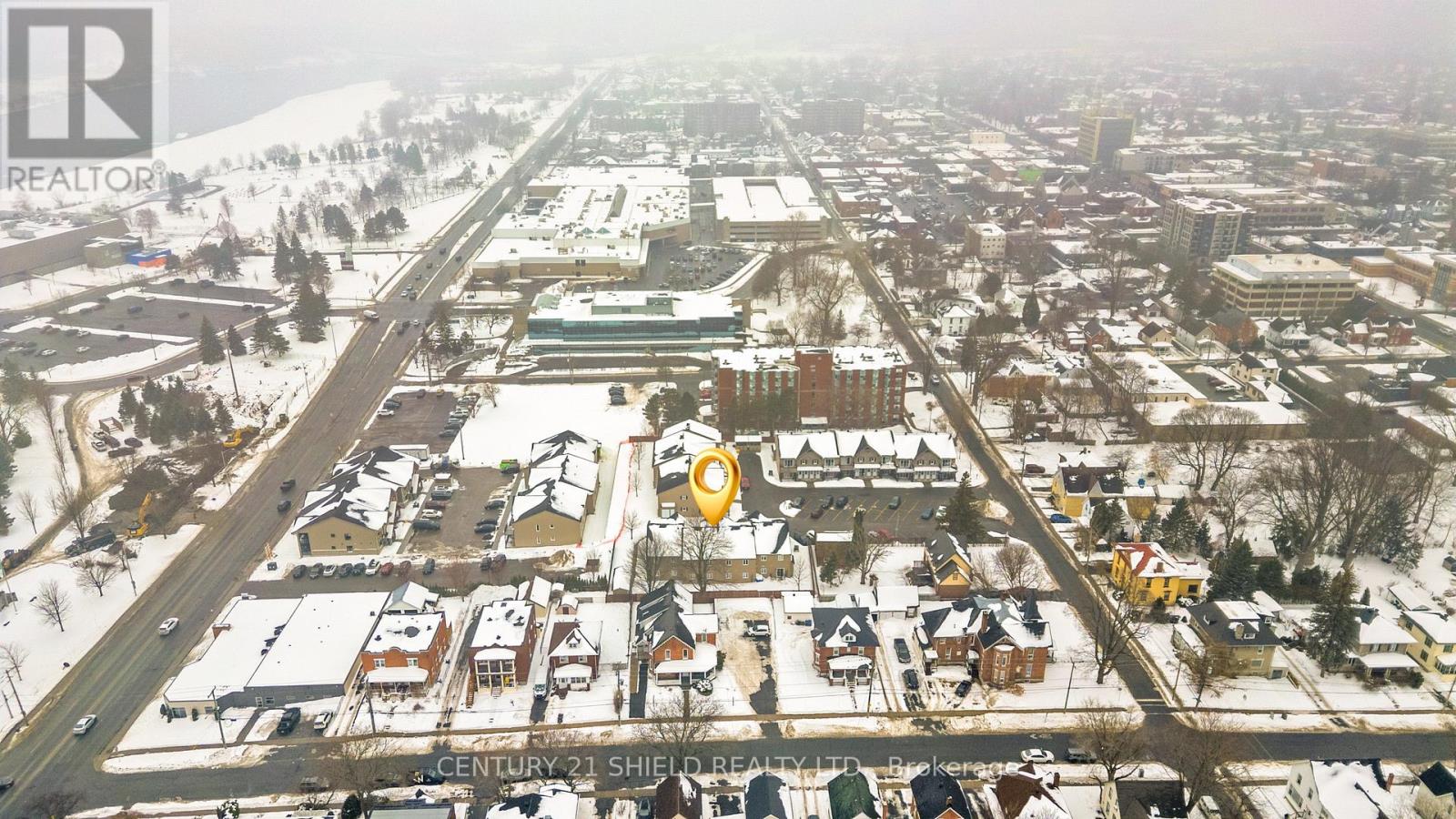 213 - 226 First Street E, Cornwall, Ontario  K6H 0G2 - Photo 8 - X12803818