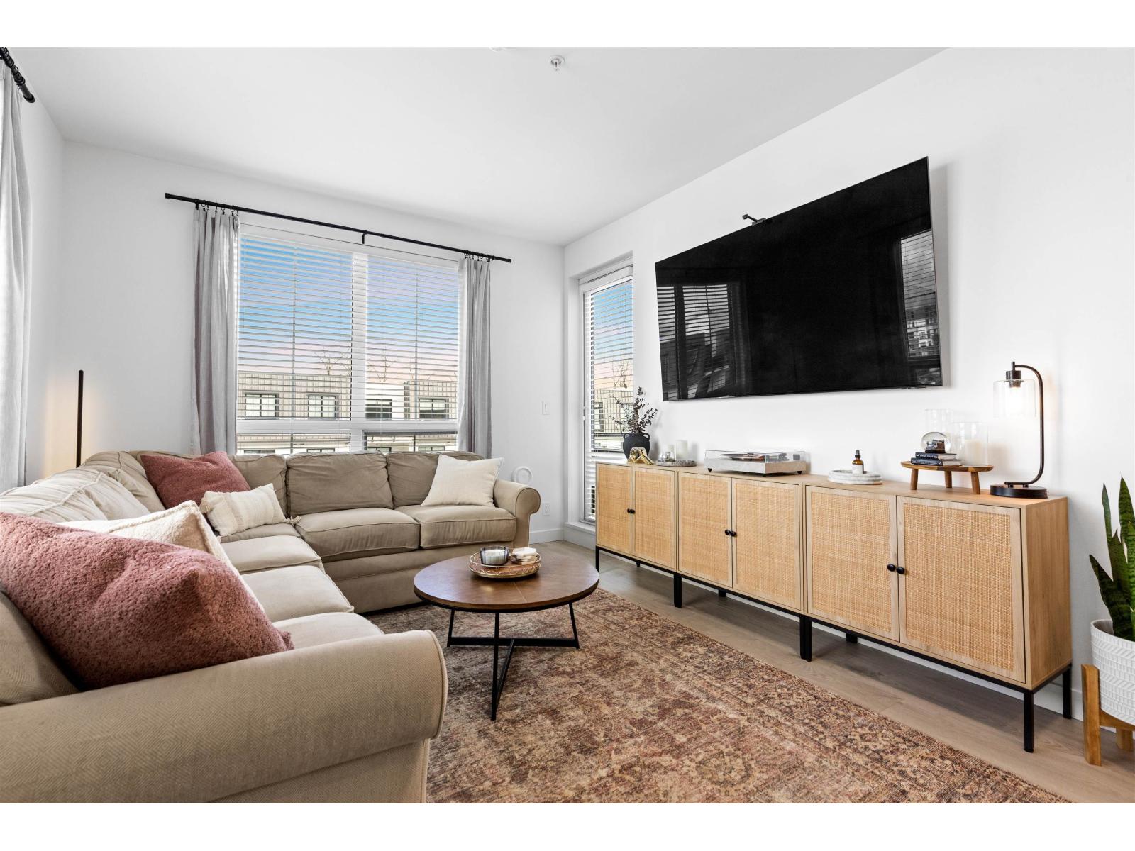 F606 8353 200a Street, Langley, British Columbia  V2Y 5K7 - Photo 3 - R3091578