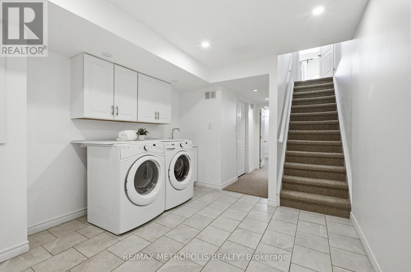 15 Boyd Crescent, Ajax, Ontario  L1Z 1Y3 - Photo 19 - E12803714