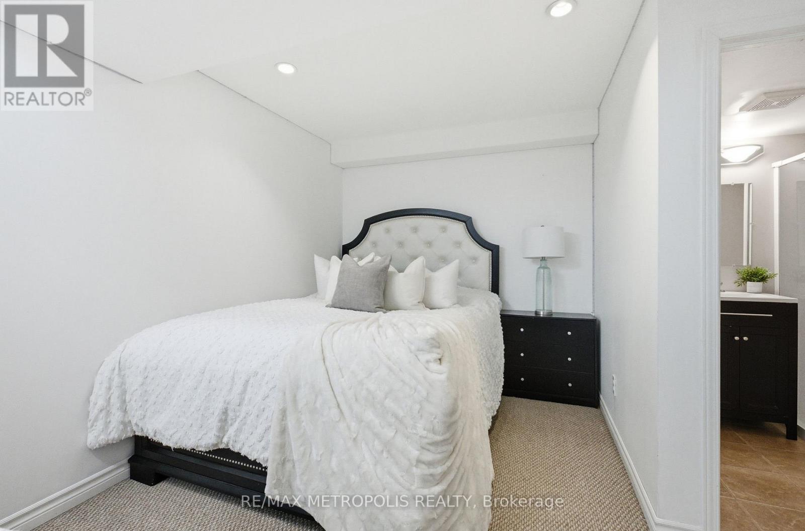 15 Boyd Crescent, Ajax, Ontario  L1Z 1Y3 - Photo 22 - E12803714