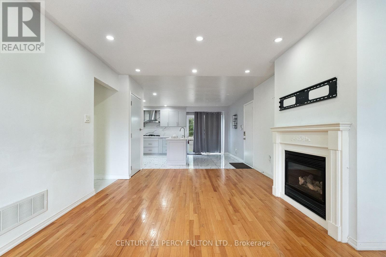 Main - 2 Stokes Drive, Ajax, Ontario  L1Z 1Y2 - Photo 12 - E12803774