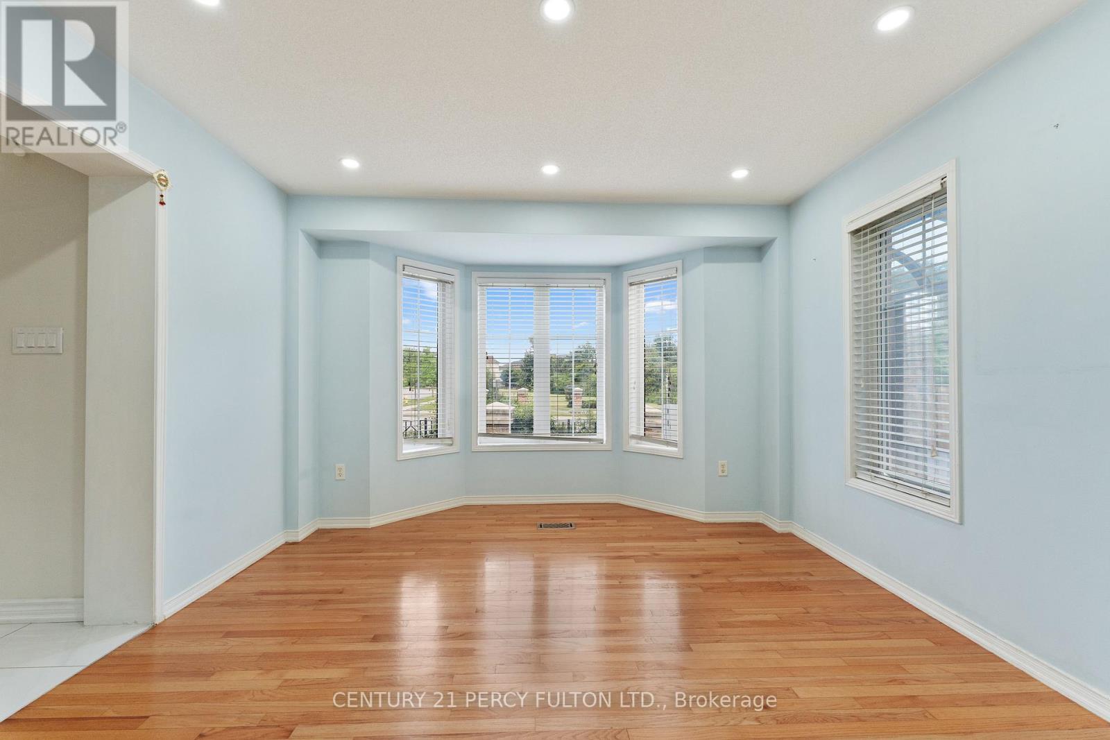 Main - 2 Stokes Drive, Ajax, Ontario  L1Z 1Y2 - Photo 8 - E12803774