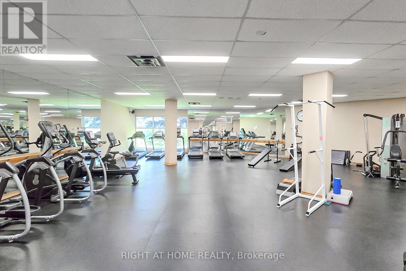 802 - 30 Harding Boulevard W, Richmond Hill, Ontario  L4C 9M3 - Photo 40 - N12472566