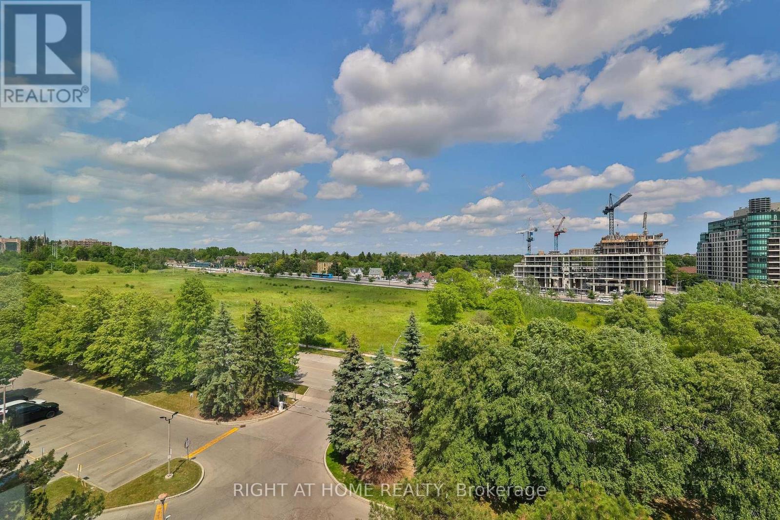 802 - 30 Harding Boulevard W, Richmond Hill, Ontario  L4C 9M3 - Photo 42 - N12472566