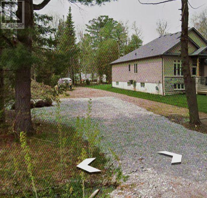 3196 Beach Avenue, Innisfil, Ontario  L9S 2K6 - Photo 3 - N12803708