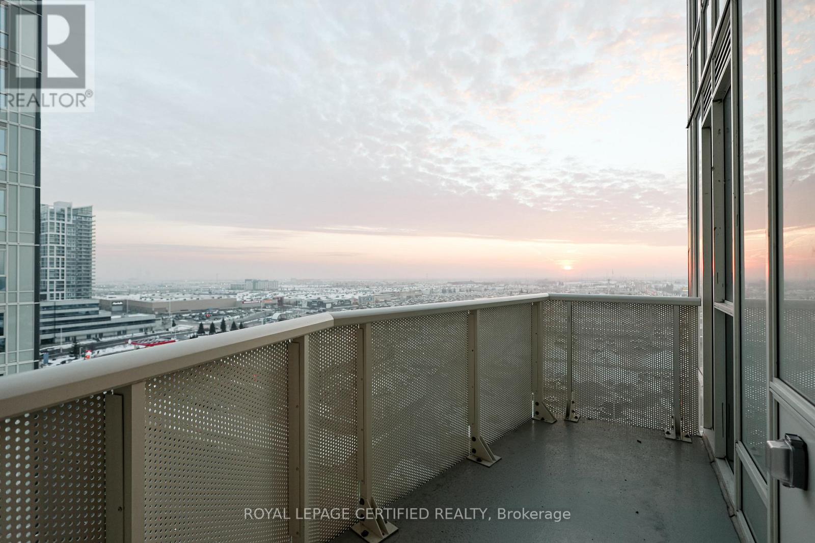 1223 - 498 Caldari Road, Vaughan, Ontario  L4K 0R6 - Photo 18 - N12803836