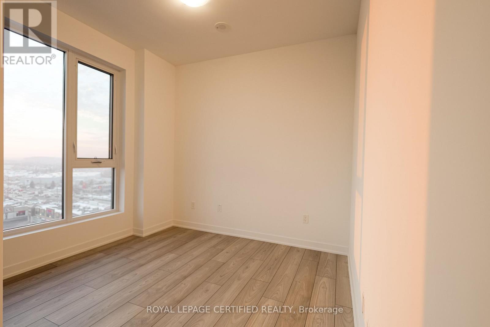 1223 - 498 Caldari Road, Vaughan, Ontario  L4K 0R6 - Photo 9 - N12803836