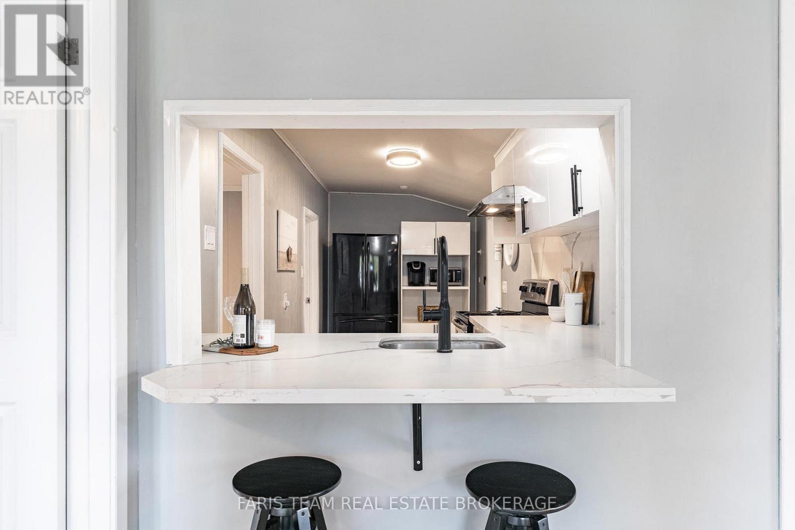 113 River Road E, Wasaga Beach, Ontario  L9Z 2L4 - Photo 12 - S12803678