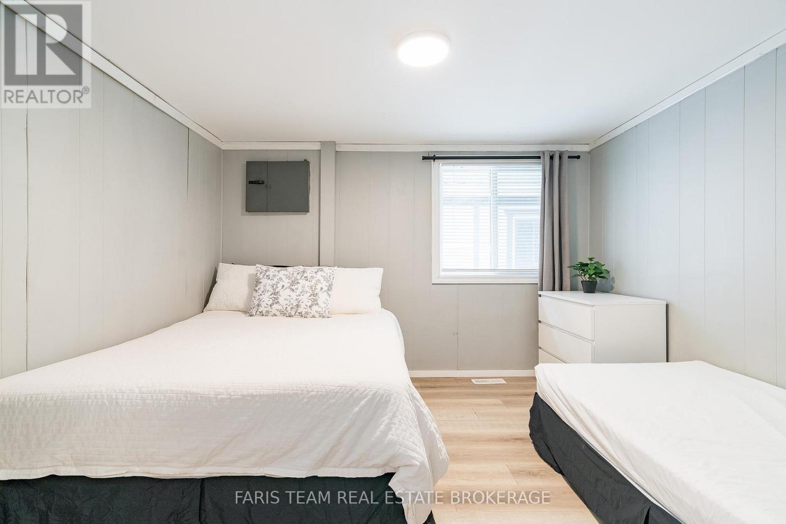 113 River Road E, Wasaga Beach, Ontario  L9Z 2L4 - Photo 15 - S12803678