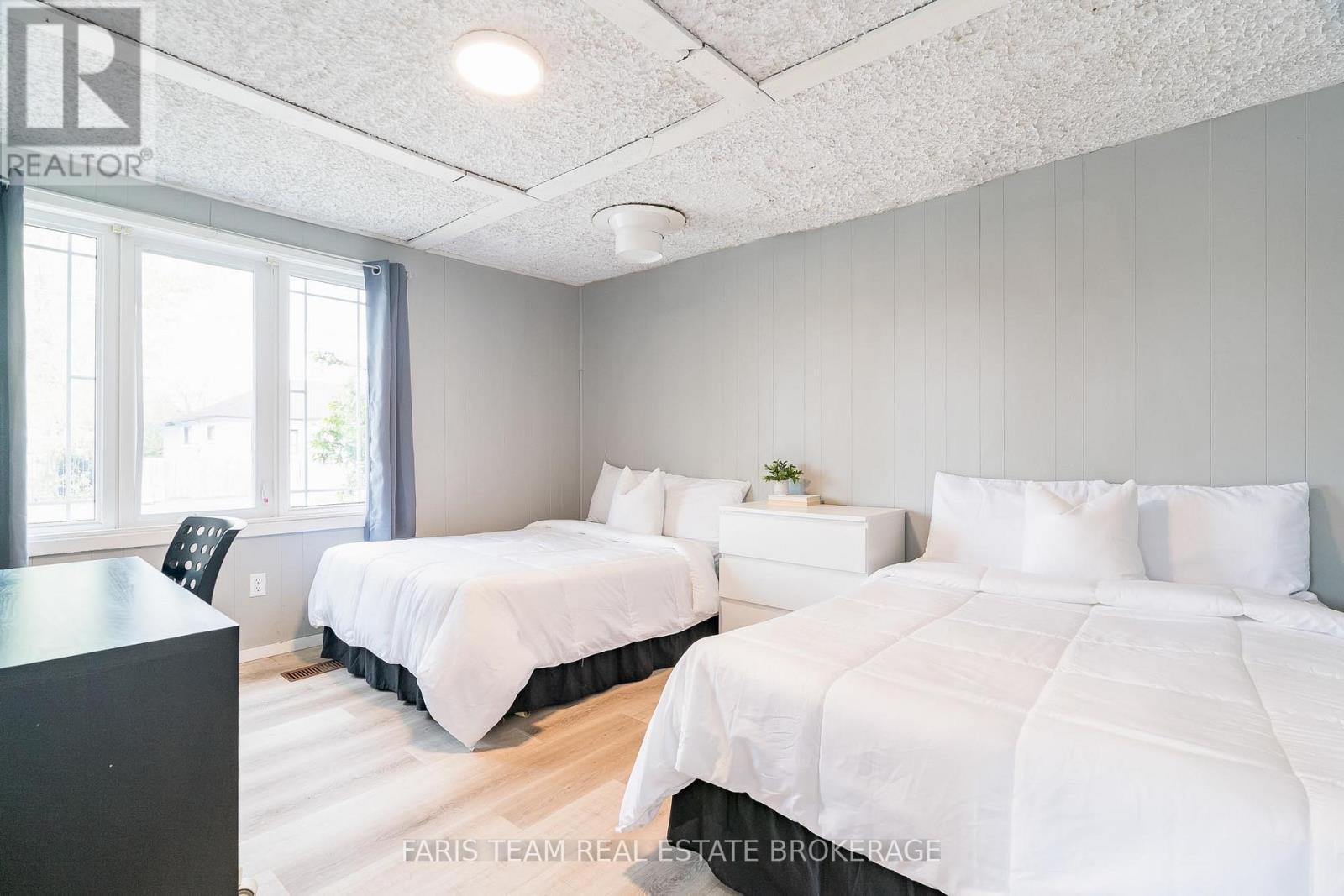 113 River Road E, Wasaga Beach, Ontario  L9Z 2L4 - Photo 18 - S12803678