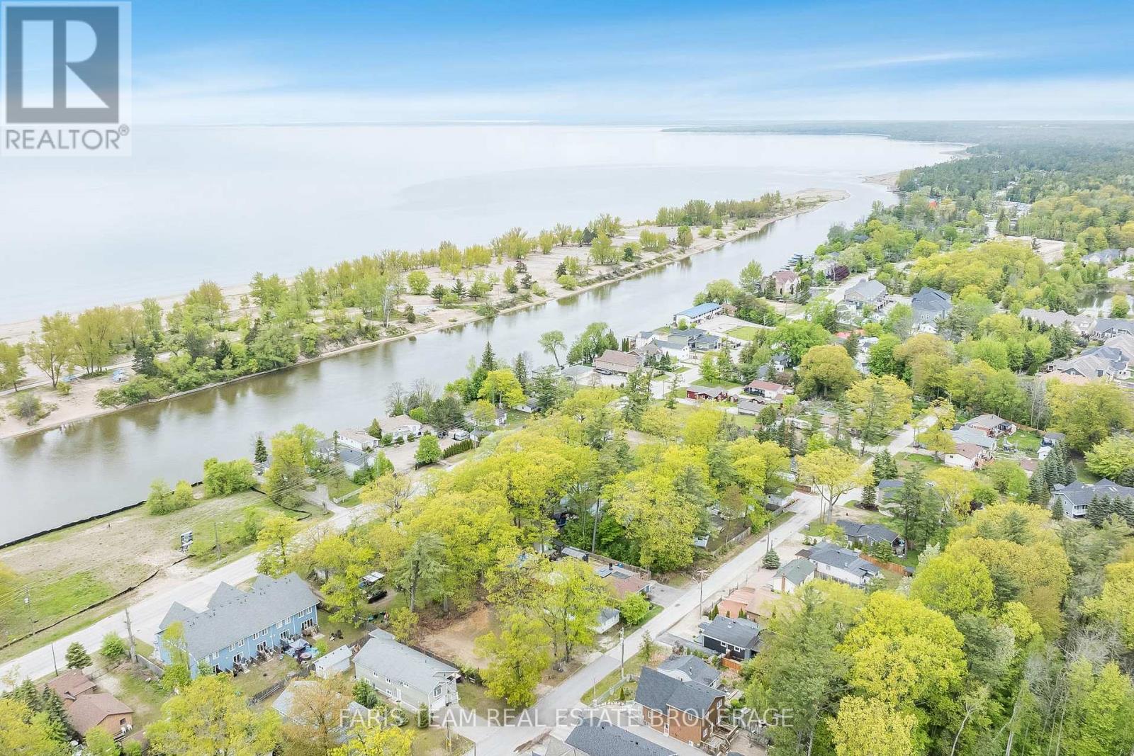 113 River Road E, Wasaga Beach, Ontario  L9Z 2L4 - Photo 28 - S12803678