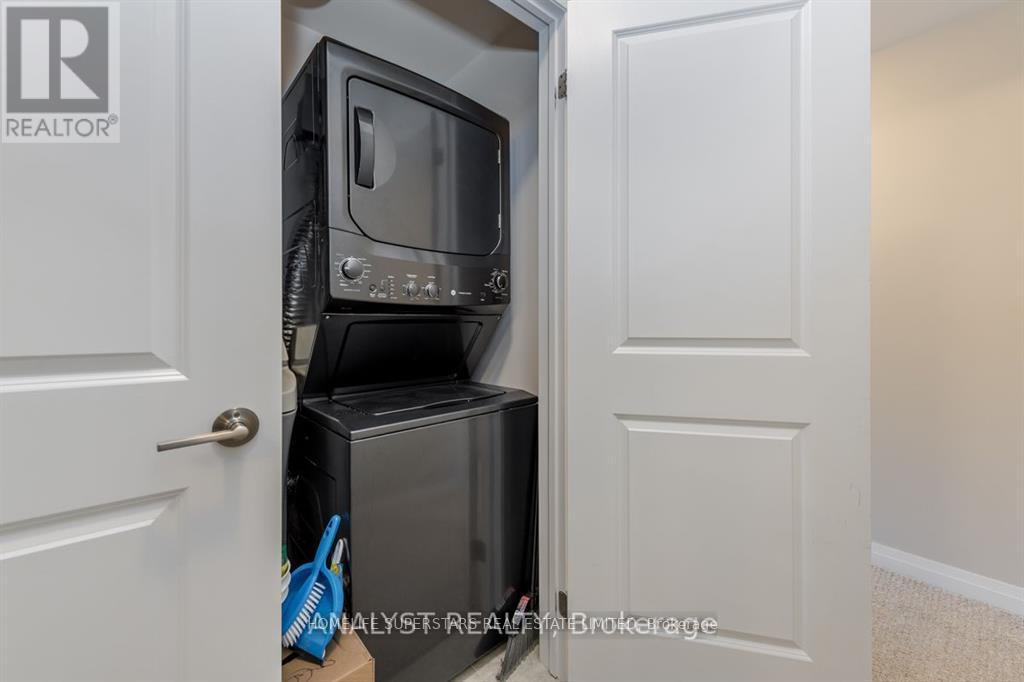 404 - 306 Essa Road, Barrie (0 West), Ontario  L9J 0H5 - Photo 11 - S12803744