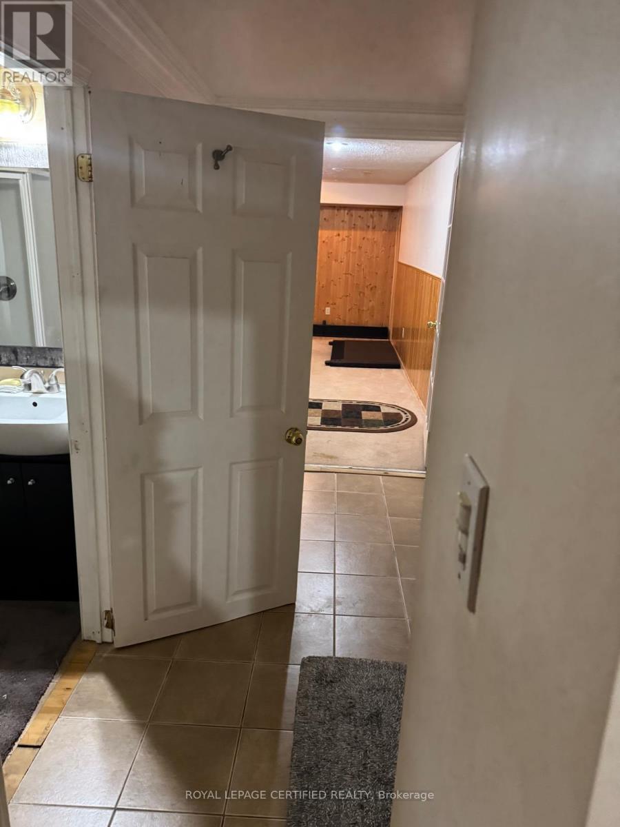 1059 Shoal Point Road, Ajax, Ontario  L1Z 1K5 - Photo 23 - E12763960