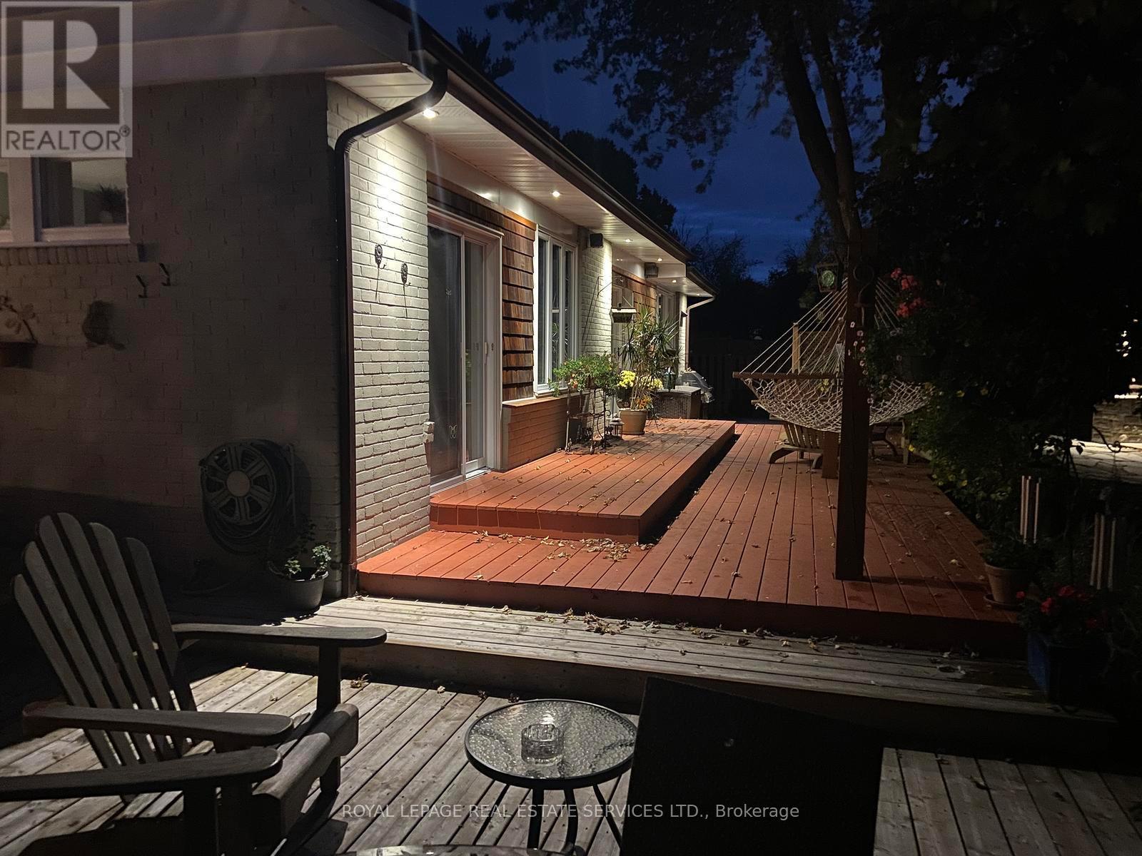 167 Oliver Place, Oakville, Ontario  L6H 1K9 - Photo 48 - W12803670