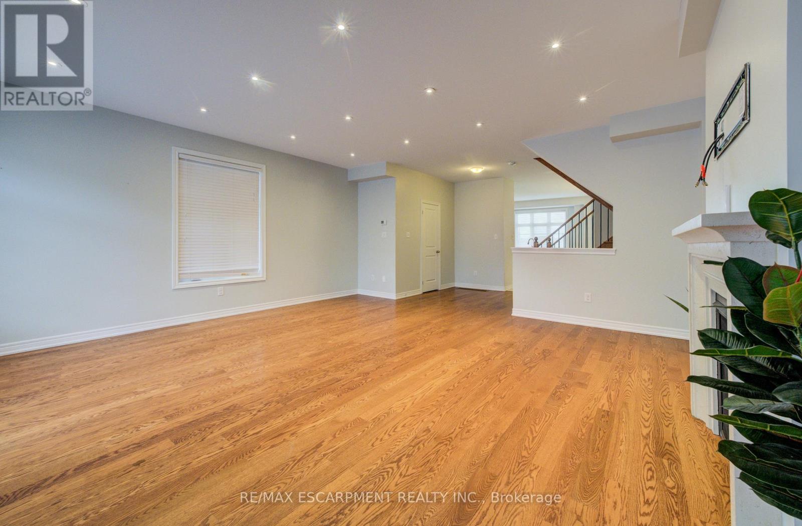 2285 Khalsa Gate, Oakville, Ontario  L6M 1P4 - Photo 15 - W12803676