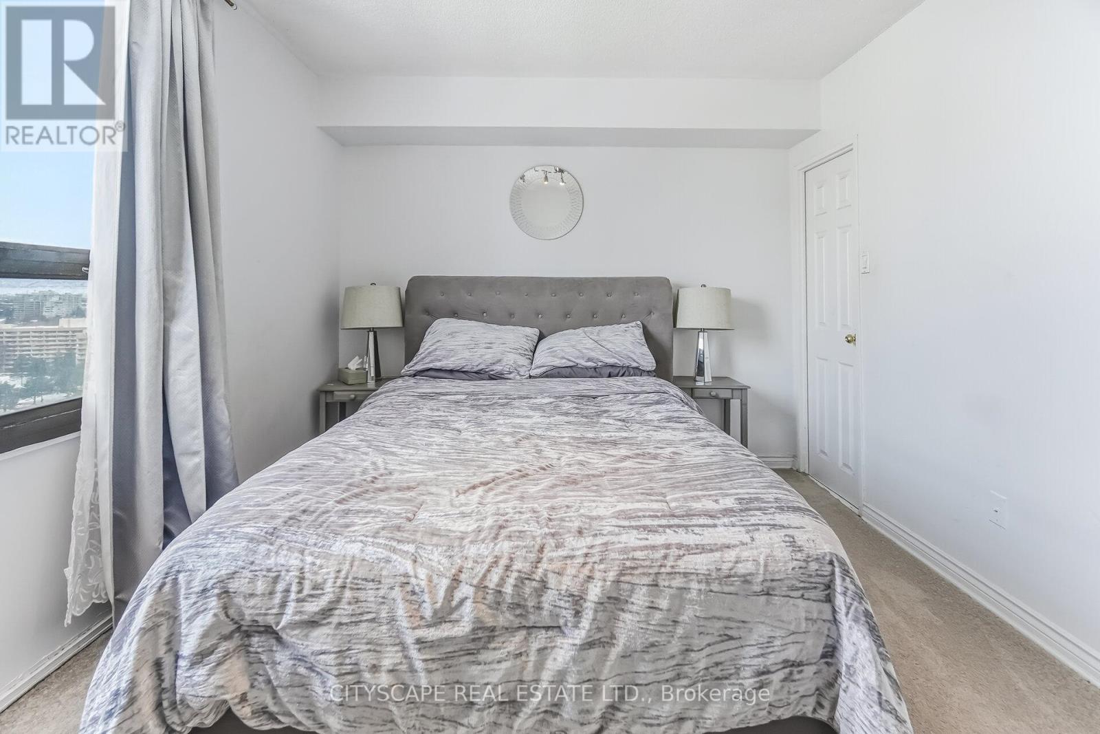 1706 - 20 Mississauga Valley Boulevard, Mississauga, Ontario  L5A 3S1 - Photo 22 - W12803680