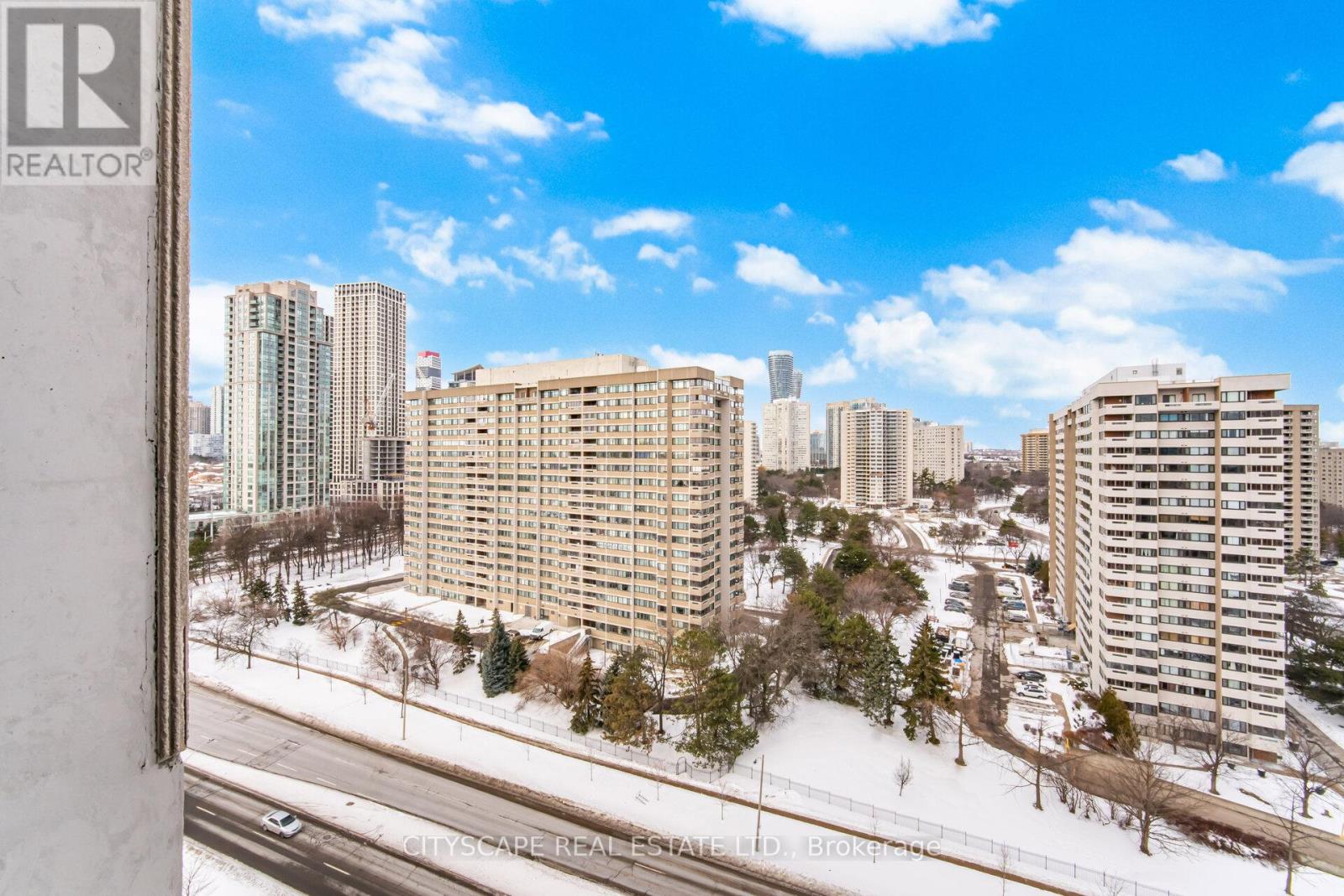 1706 - 20 Mississauga Valley Boulevard, Mississauga, Ontario  L5A 3S1 - Photo 38 - W12803680