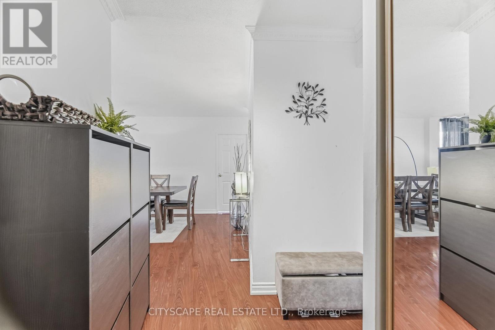 1706 - 20 Mississauga Valley Boulevard, Mississauga, Ontario  L5A 3S1 - Photo 6 - W12803680