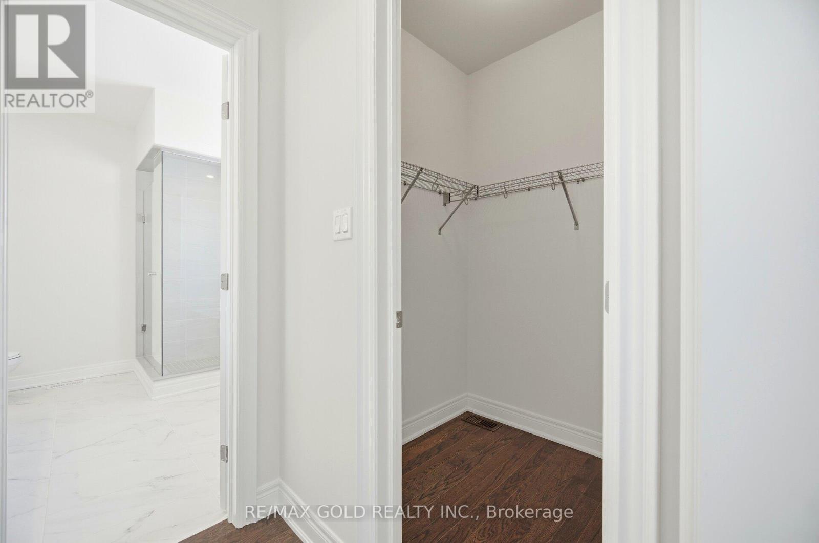 32 Addison Street, Caledon, Ontario  L7C 4N2 - Photo 31 - W12803704