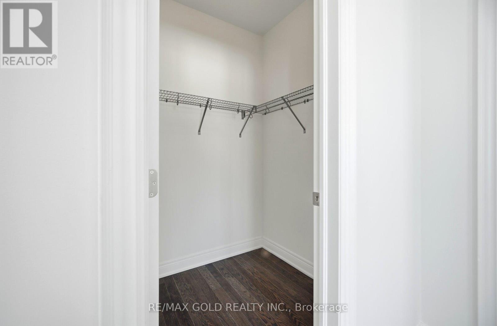 32 Addison Street, Caledon, Ontario  L7C 4N2 - Photo 32 - W12803704