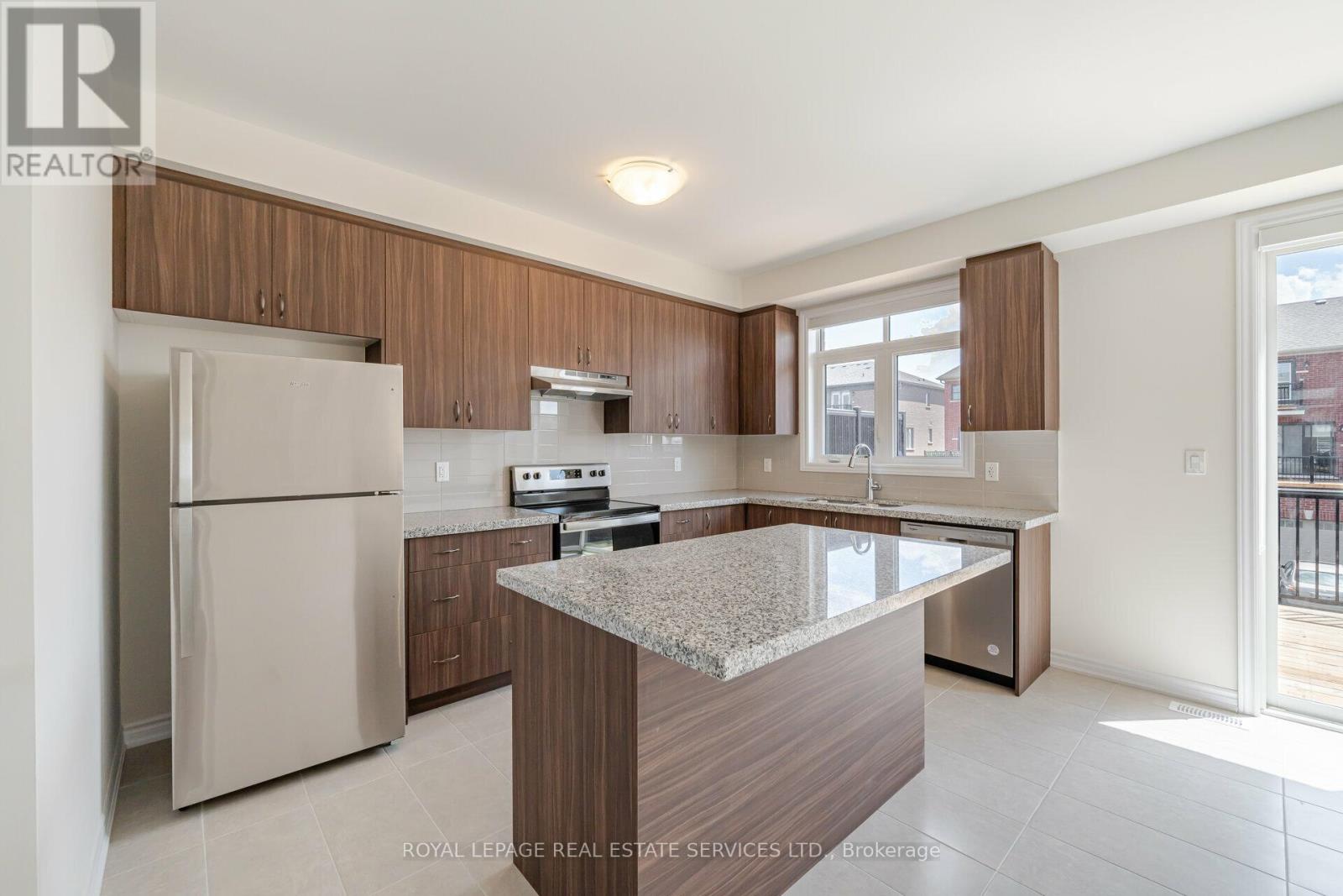 99 Camino Real Drive, Caledon, Ontario  L7C 4M1 - Photo 15 - W12803718