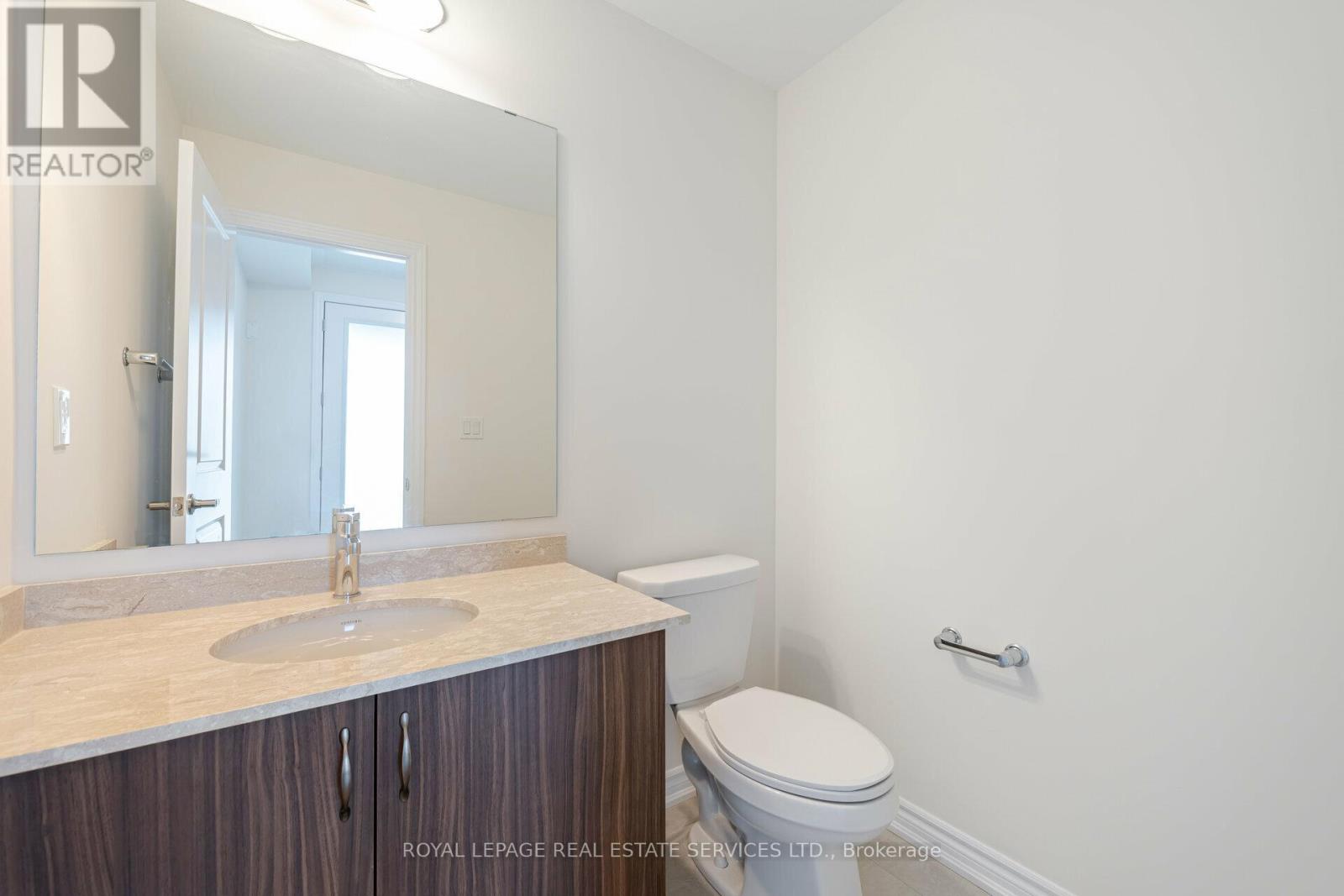 99 Camino Real Drive, Caledon, Ontario  L7C 4M1 - Photo 9 - W12803718