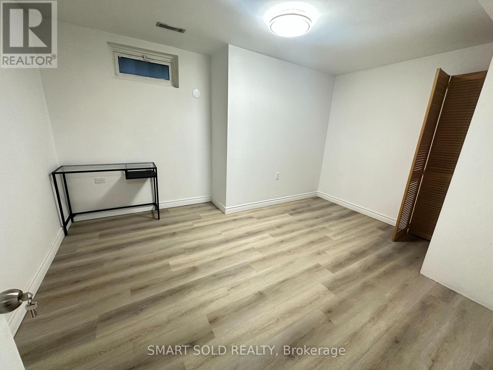 4211 Murray Hill Crescent, Mississauga, Ontario  L5C 4J6 - Photo 10 - W12803726