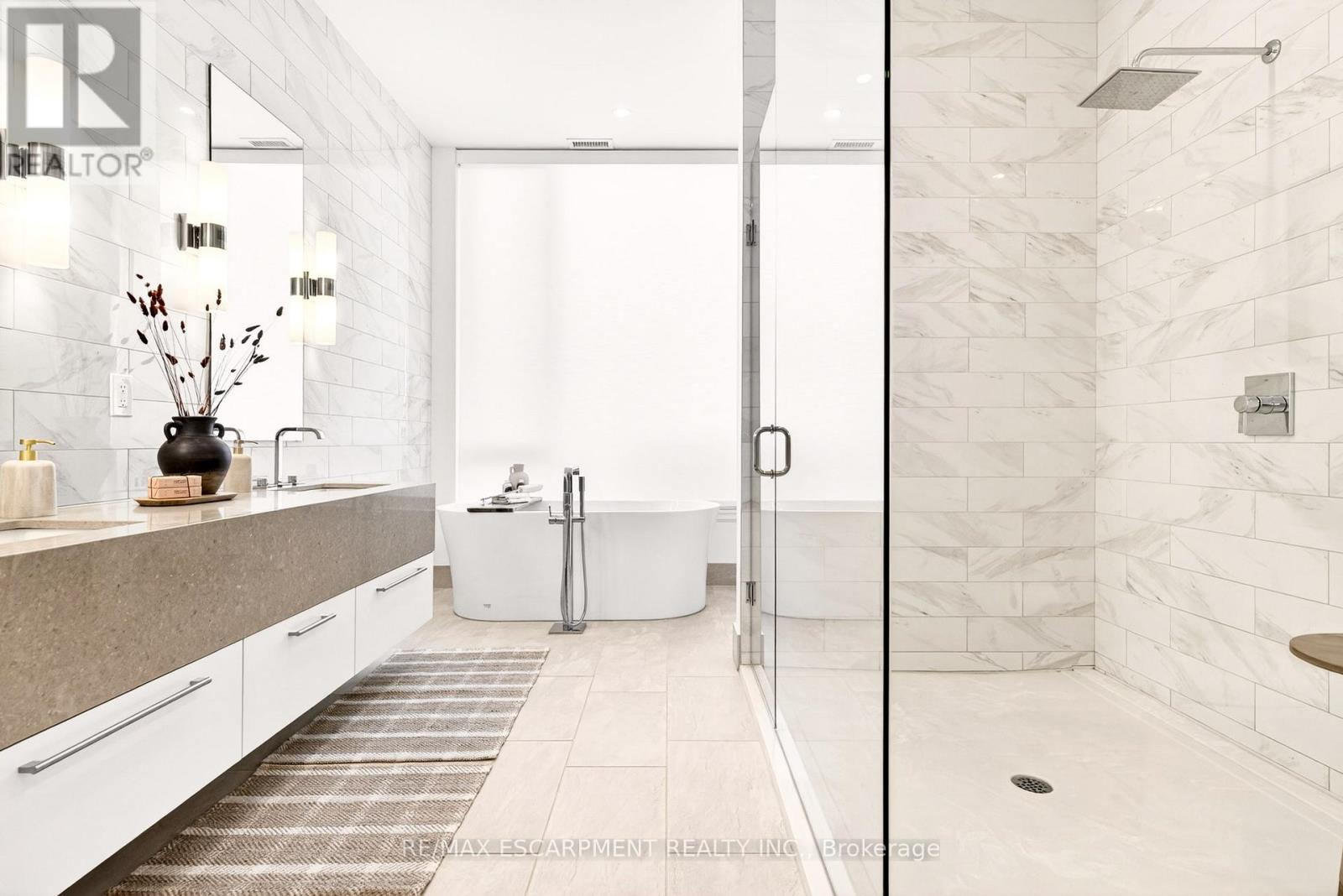 602 - 1441 Elgin Street, Burlington, Ontario  L7S 1E6 - Photo 32 - W12803746