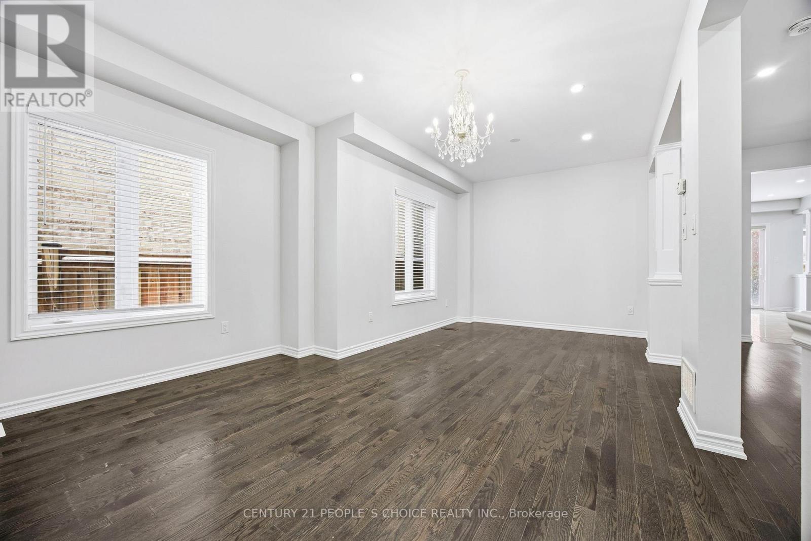 16 Bucksaw Street, Brampton, Ontario  L7A 4R1 - Photo 6 - W12803752