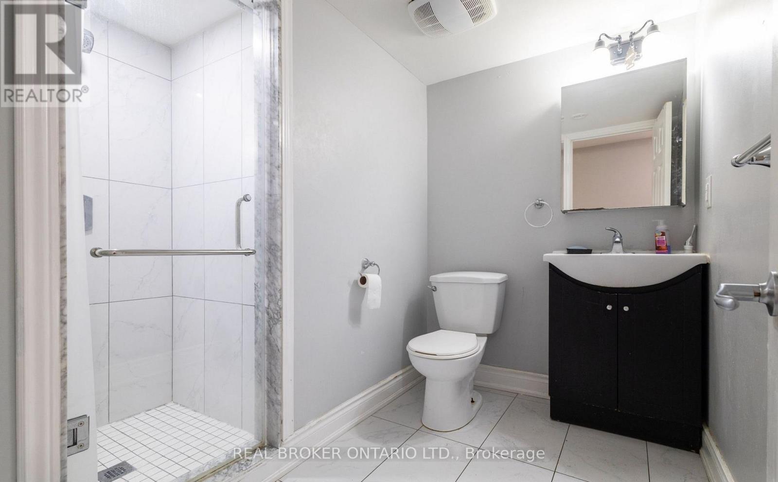 Lower - 3183 Valcourt Crescent, Mississauga, Ontario  L5L 5K2 - Photo 8 - W12803764