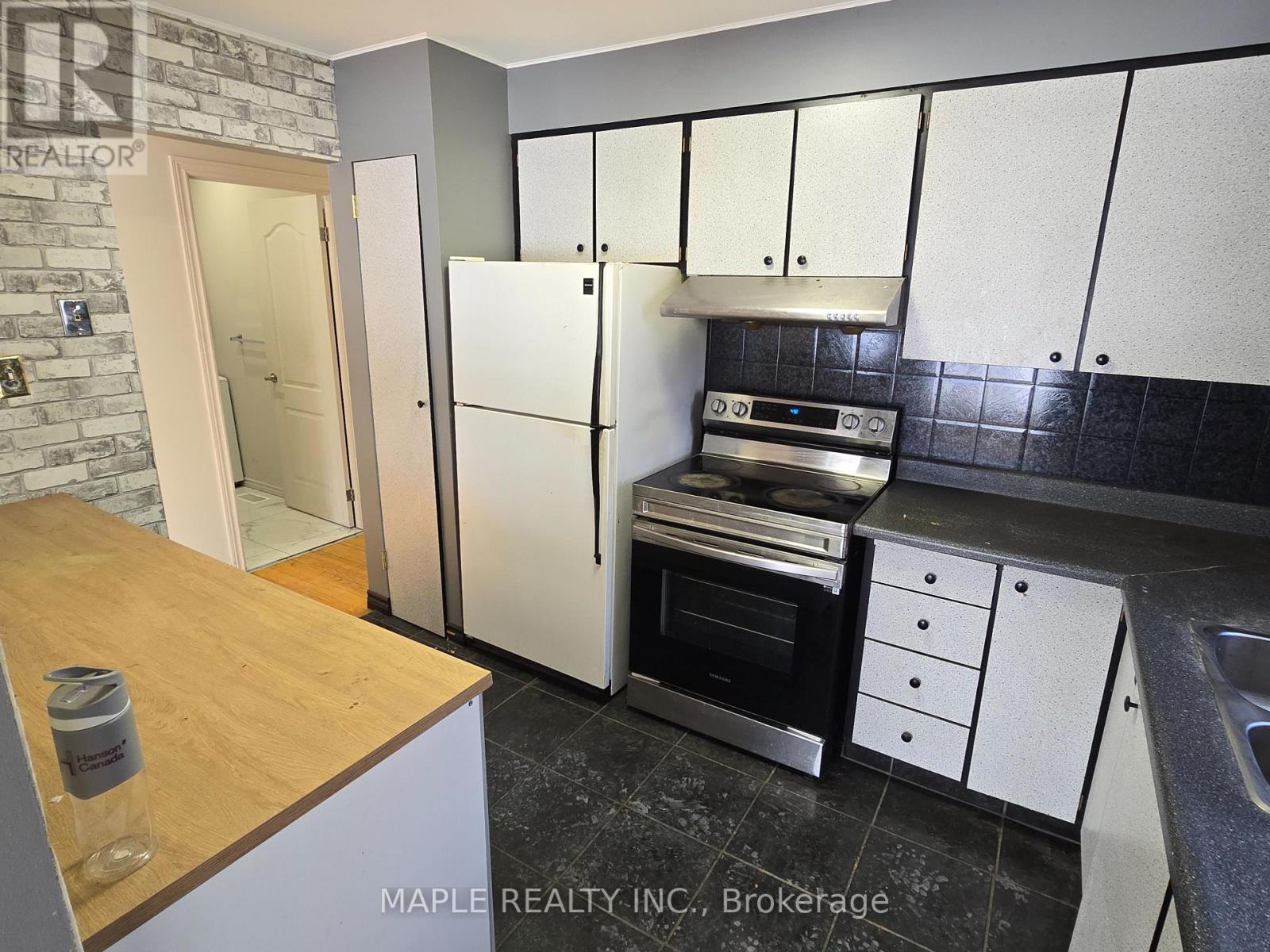 68 Epsom Downs Drive, Brampton (Southgate), Ontario  L6T 1Y8 - Photo 14 - W12803768