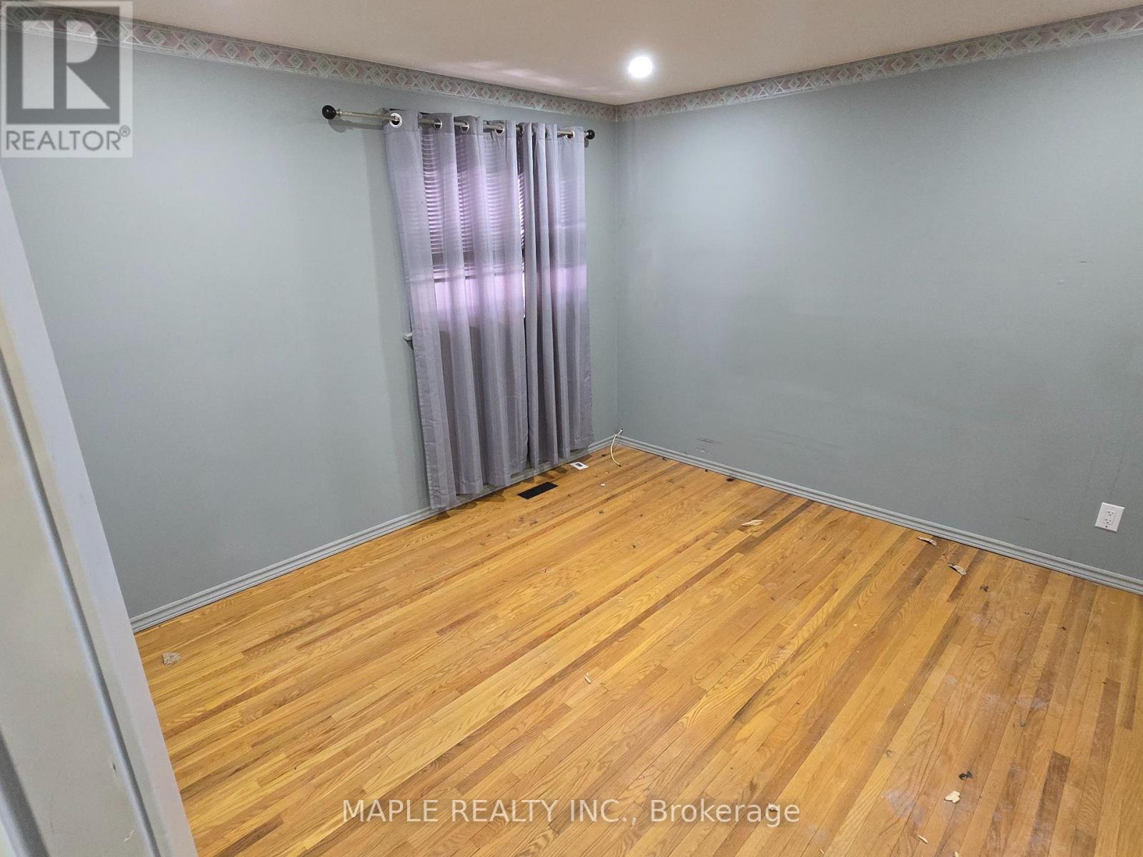 68 Epsom Downs Drive, Brampton (Southgate), Ontario  L6T 1Y8 - Photo 17 - W12803768